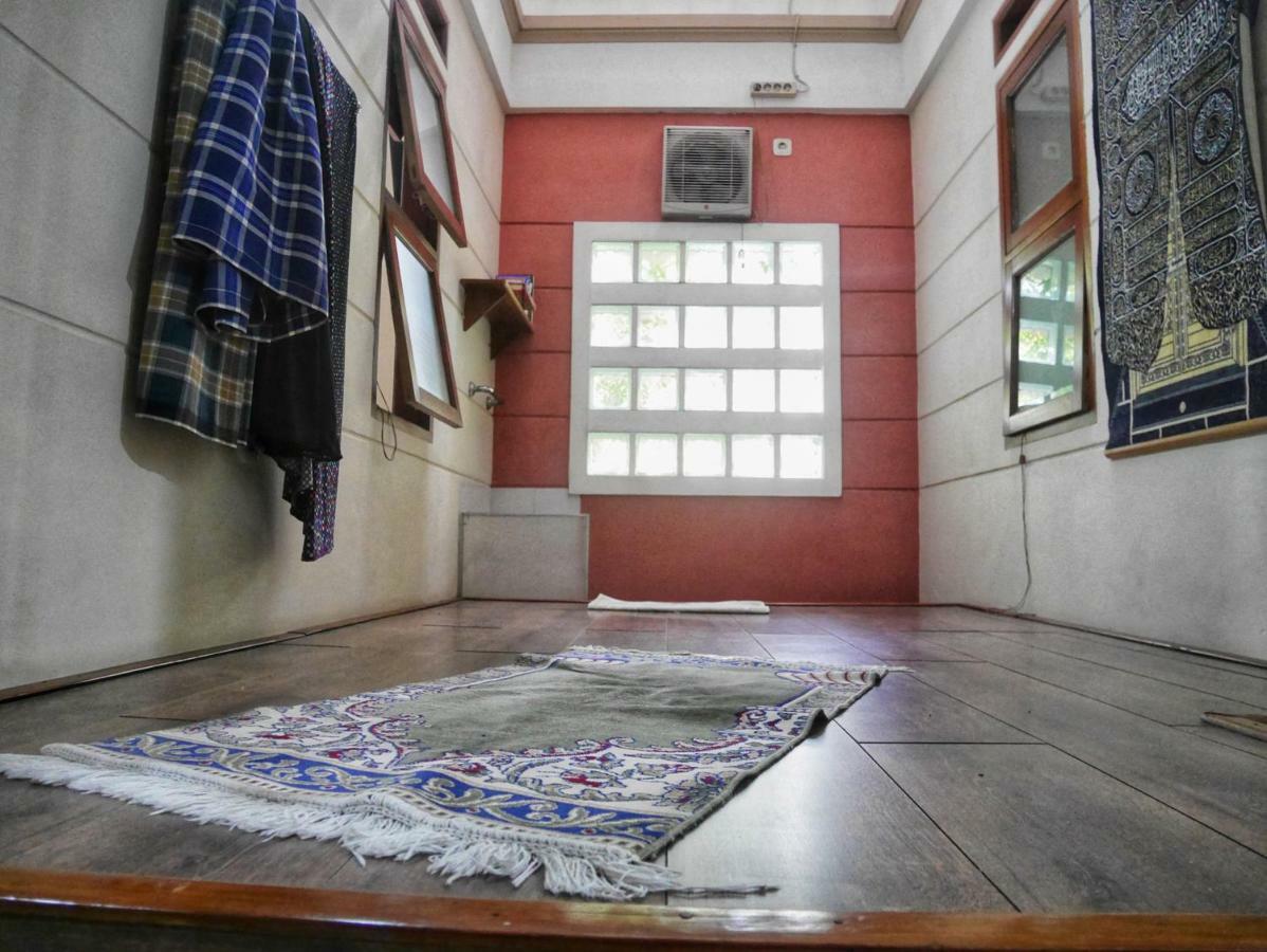 Rumah Tawa Syariah Tempat Tidur & Sarapan Bandung